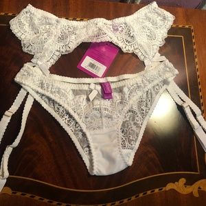 L'agent Provocateur Vanesa White brief&suspender